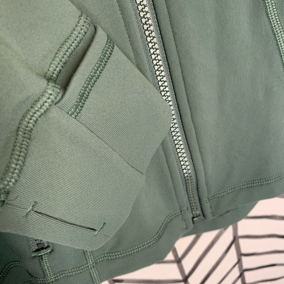 🔸 Lululemon define jacket dark forest 4 green NWT - Picture 4 of 10